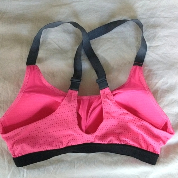 Victoria's Secret Sports Bra - Picture 2 of 3